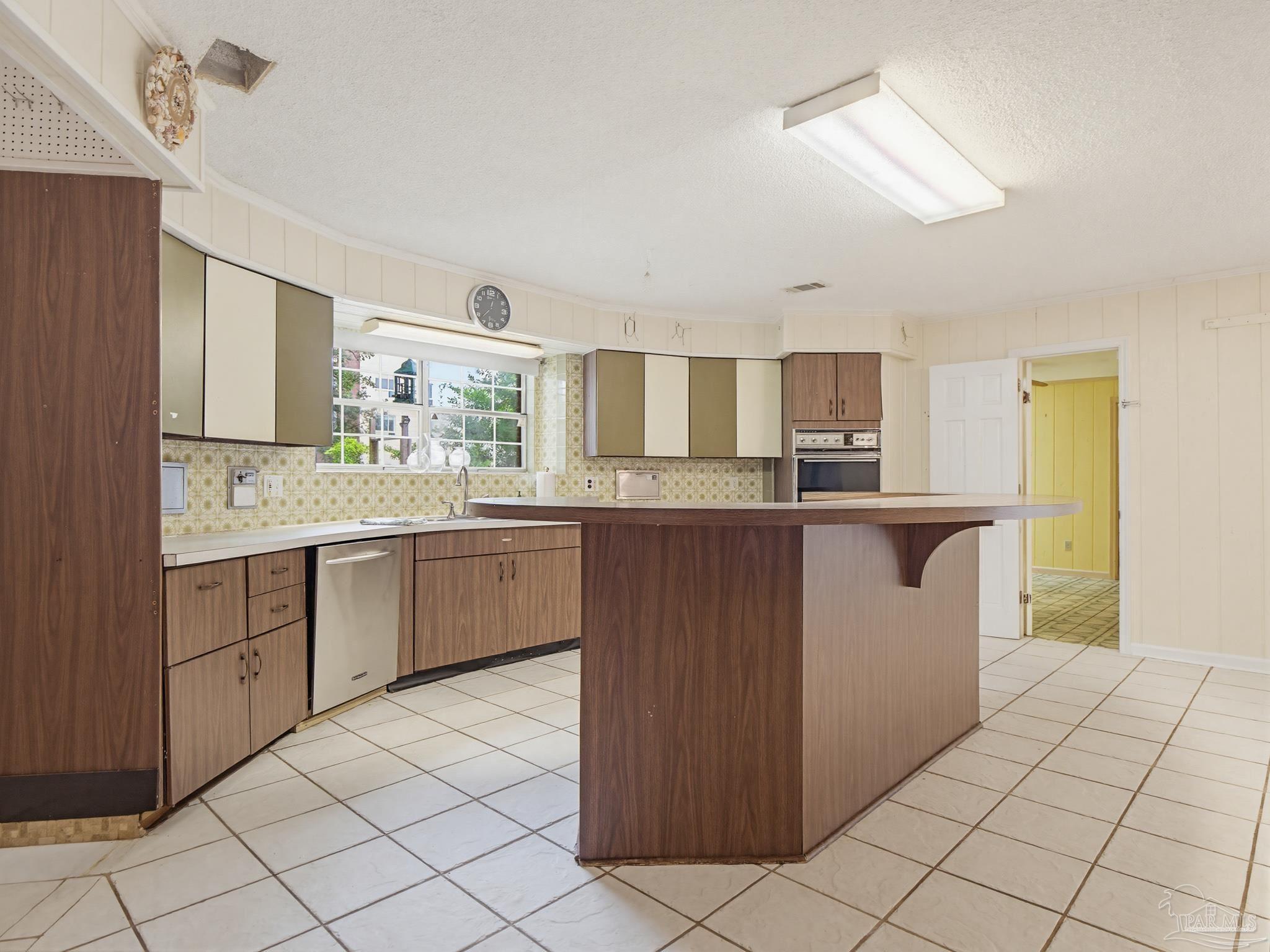 8246 Chellie Road Pensacola, FL 32526 - Photo 20 of 69