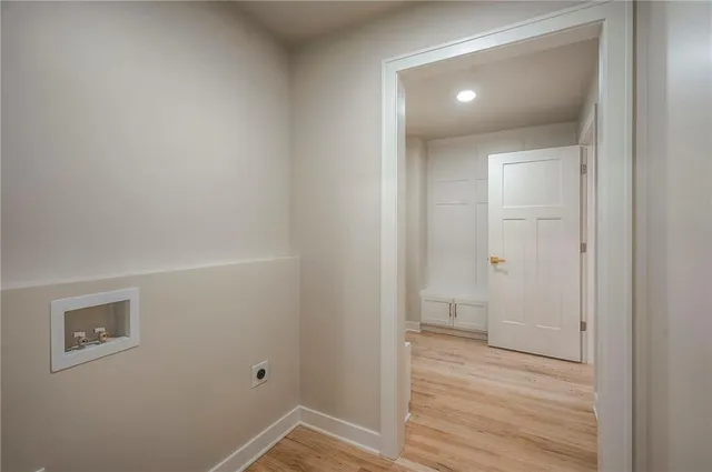 $999,000 | 9919 High Drive, Leawood, KS 66206