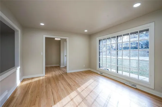 $999,000 | 9919 High Drive, Leawood, KS 66206