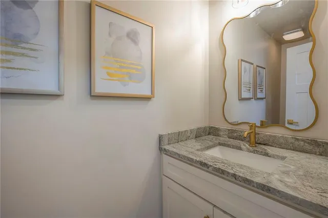 $999,000 | 9919 High Drive, Leawood, KS 66206