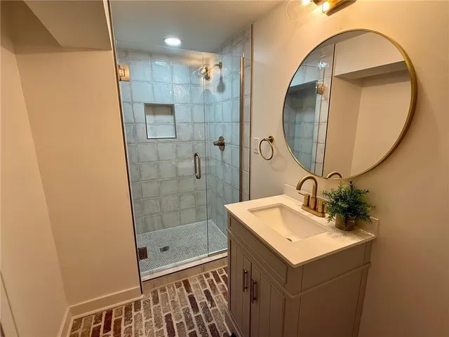 $999,000 | 9919 High Drive, Leawood, KS 66206