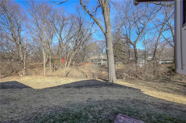 $999,000 | 9919 High Drive, Leawood, KS 66206