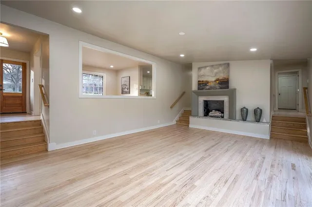 $999,000 | 9919 High Drive, Leawood, KS 66206