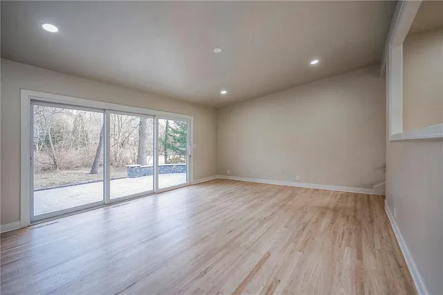 $999,000 | 9919 High Drive, Leawood, KS 66206