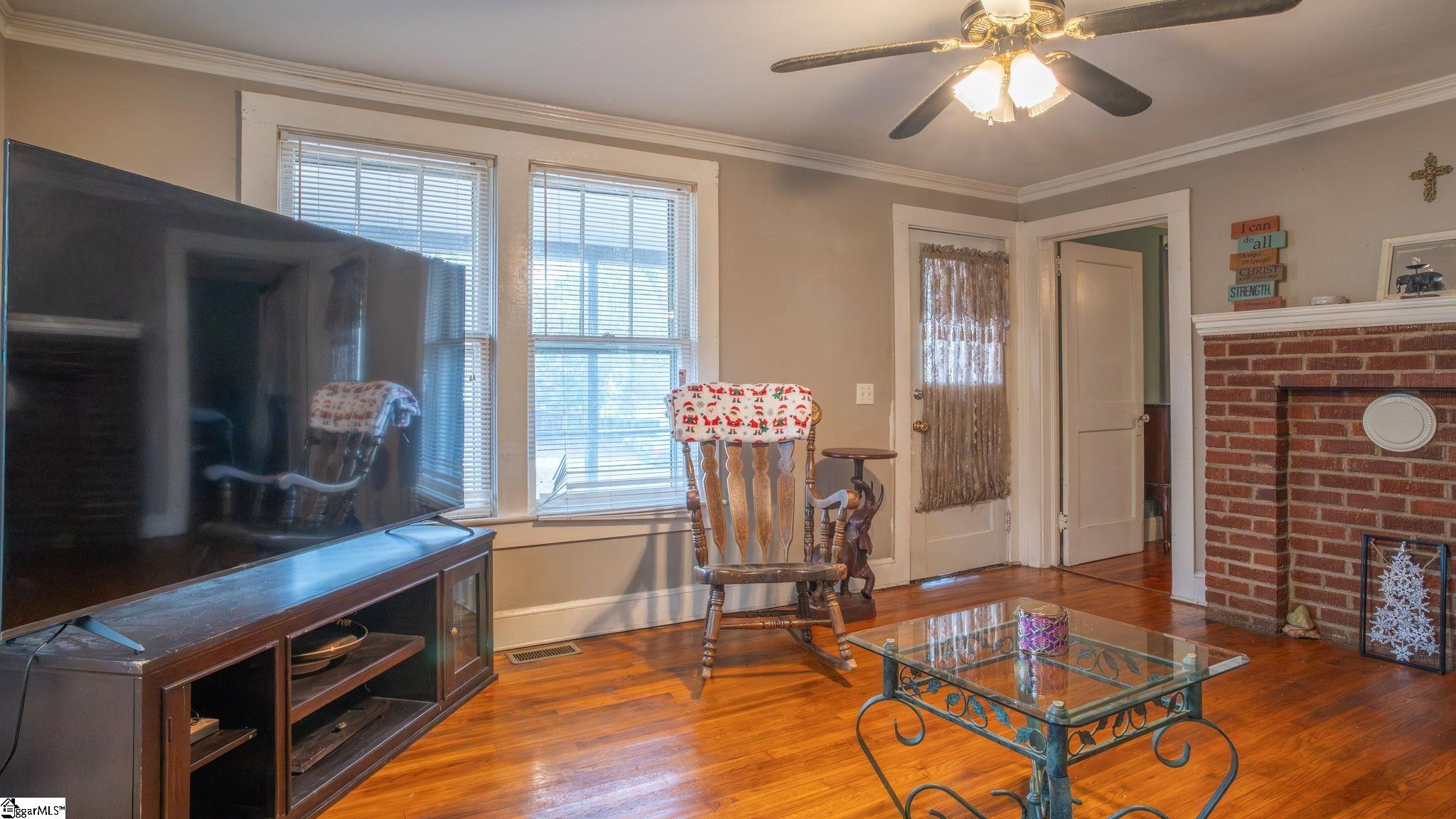 105 Grant Street Easley, SC 29640 - Photo 30 of 39