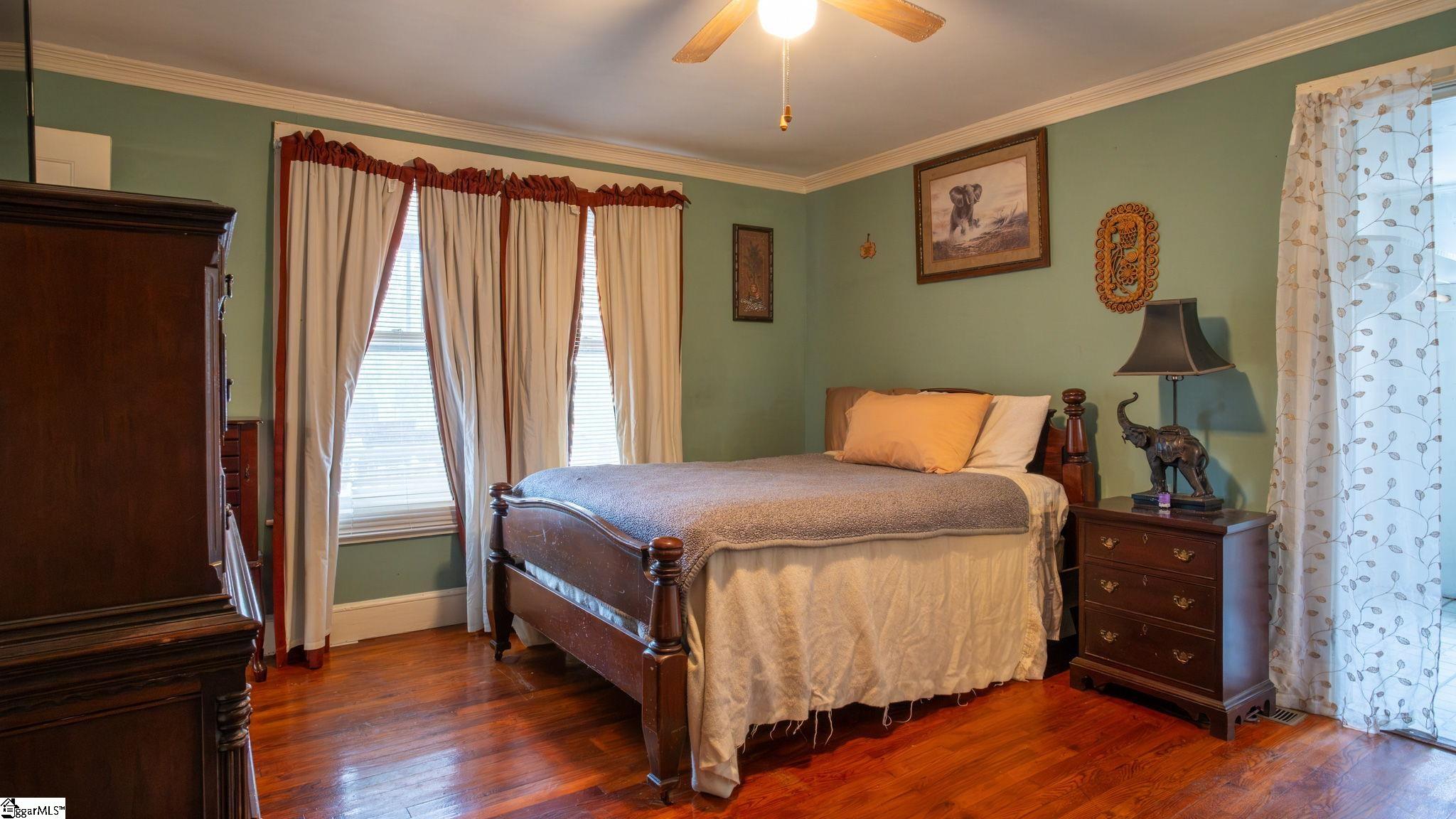 105 Grant Street Easley, SC 29640 - Photo 32 of 39