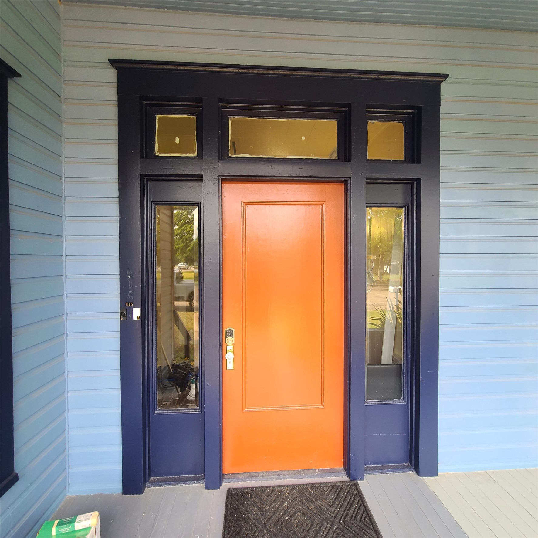 615 East Washington Street Giddings, TX 78942 - Photo 4 of 22 a view of front door