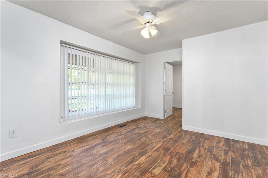 615 Shellhabour Boulevard Rural Hall, NC 27045 - Photo 13 of 40