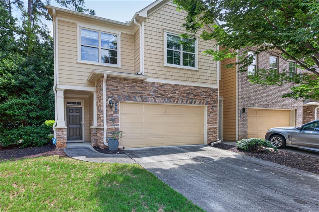 1572 Lenox Overlook Road Atlanta, GA 30329 - Photo 3 of 44