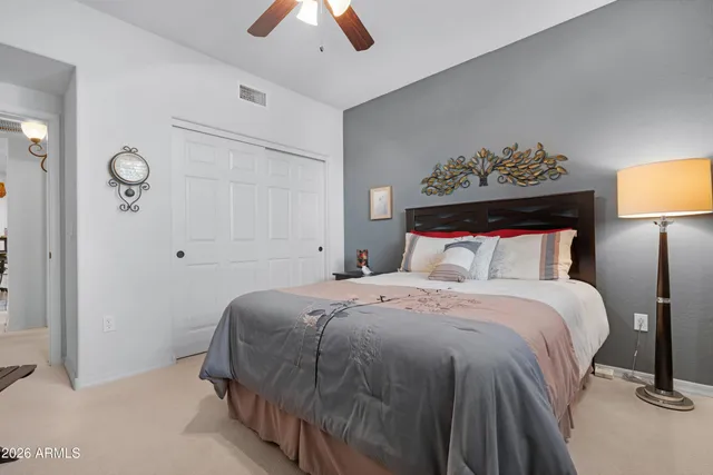 $300,000 | 3330 South Gilbert Road, Unit 1028, Chandler, AZ 85286