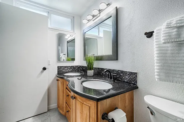 $549,000 | 199 White Oak Drive, Santa Rosa, CA 95409