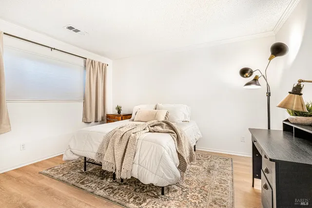 $549,000 | 199 White Oak Drive, Santa Rosa, CA 95409