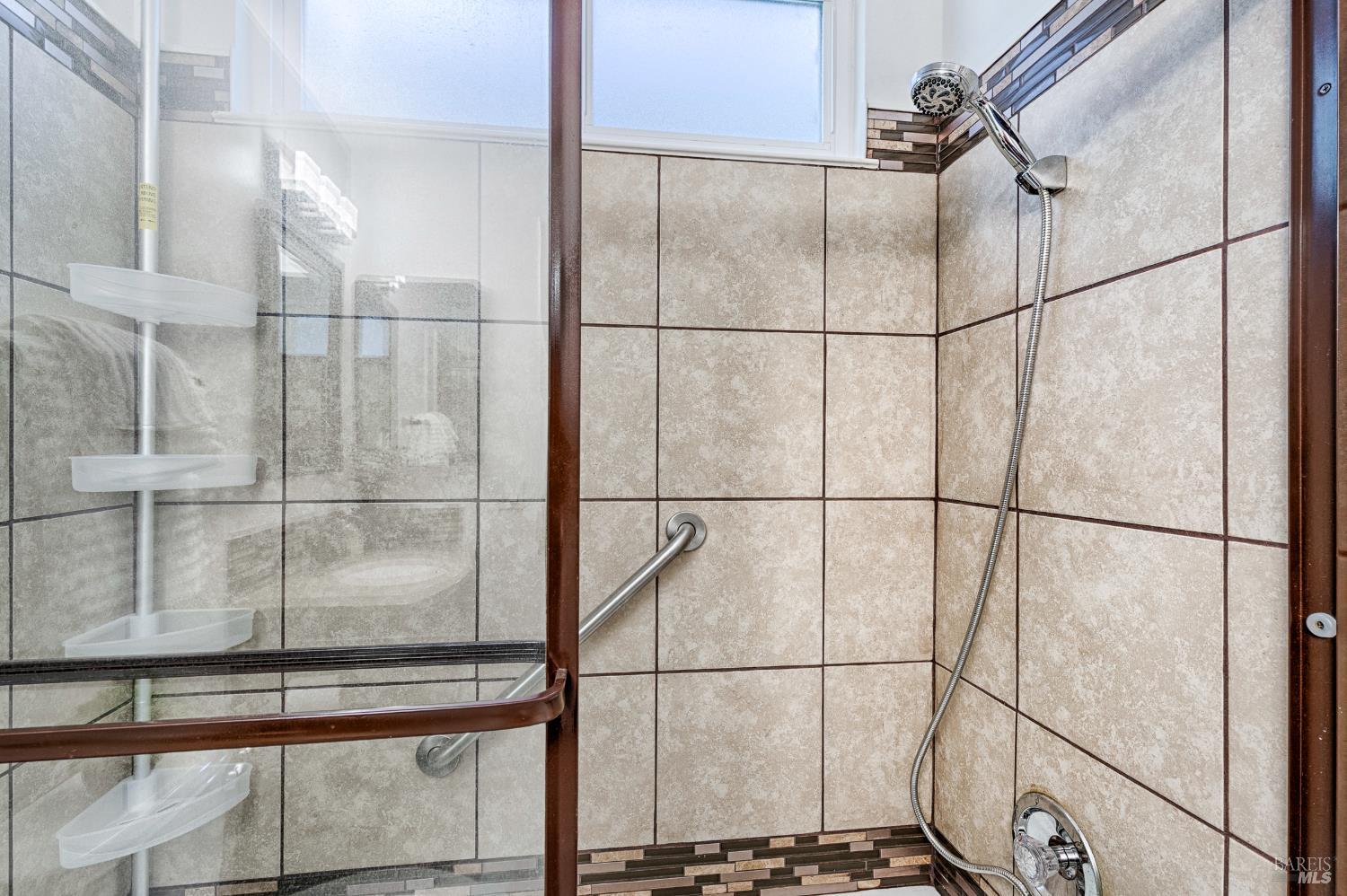 199 White Oak Drive Santa Rosa, CA 95409 - Photo 25 of 37 a bathroom with a shower