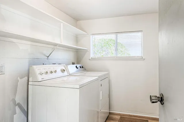 $549,000 | 199 White Oak Drive, Santa Rosa, CA 95409