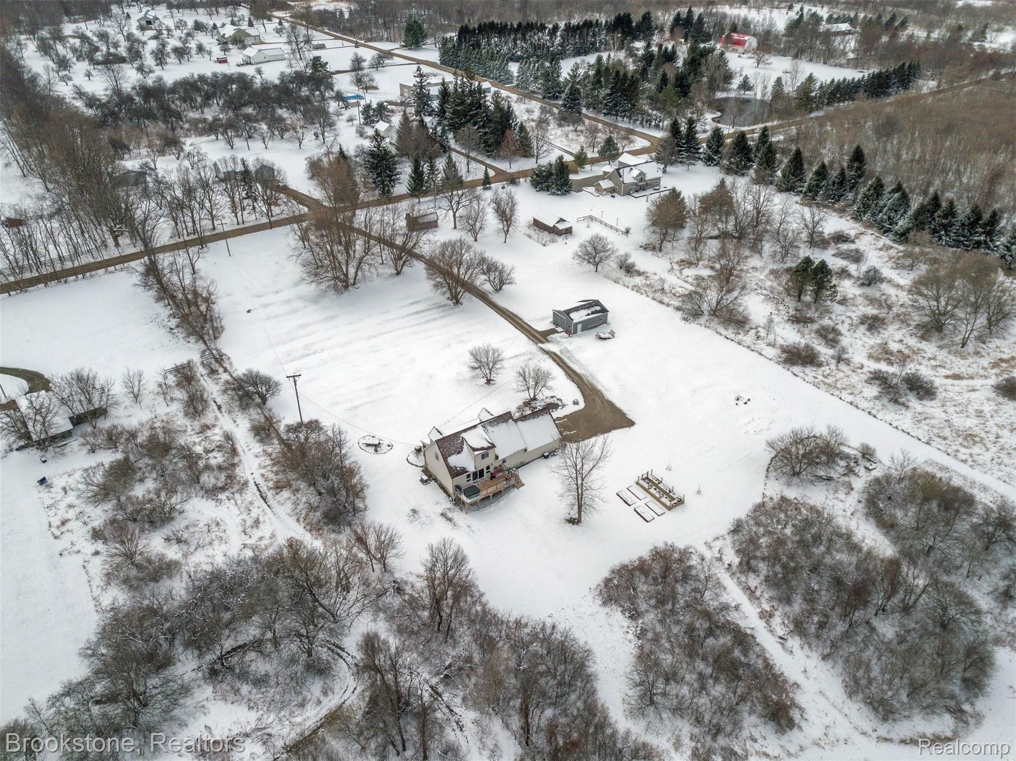 3881 East Hunters Creek Road Metamora, MI 48455 - Photo 50 of 55 Aerial view