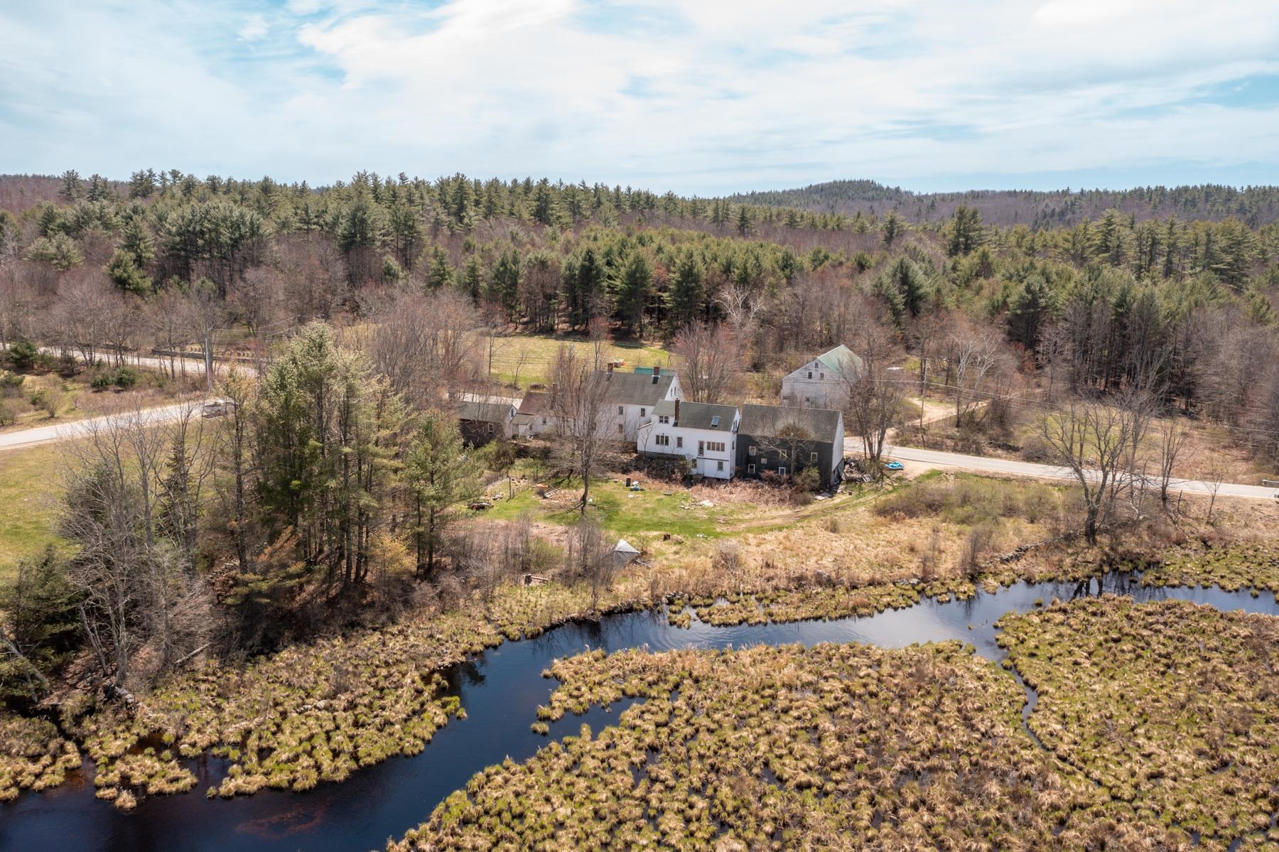 254 Stagecoach Road Barrington, NH 03825 - Photo 9 of 26 Gallery Image 9