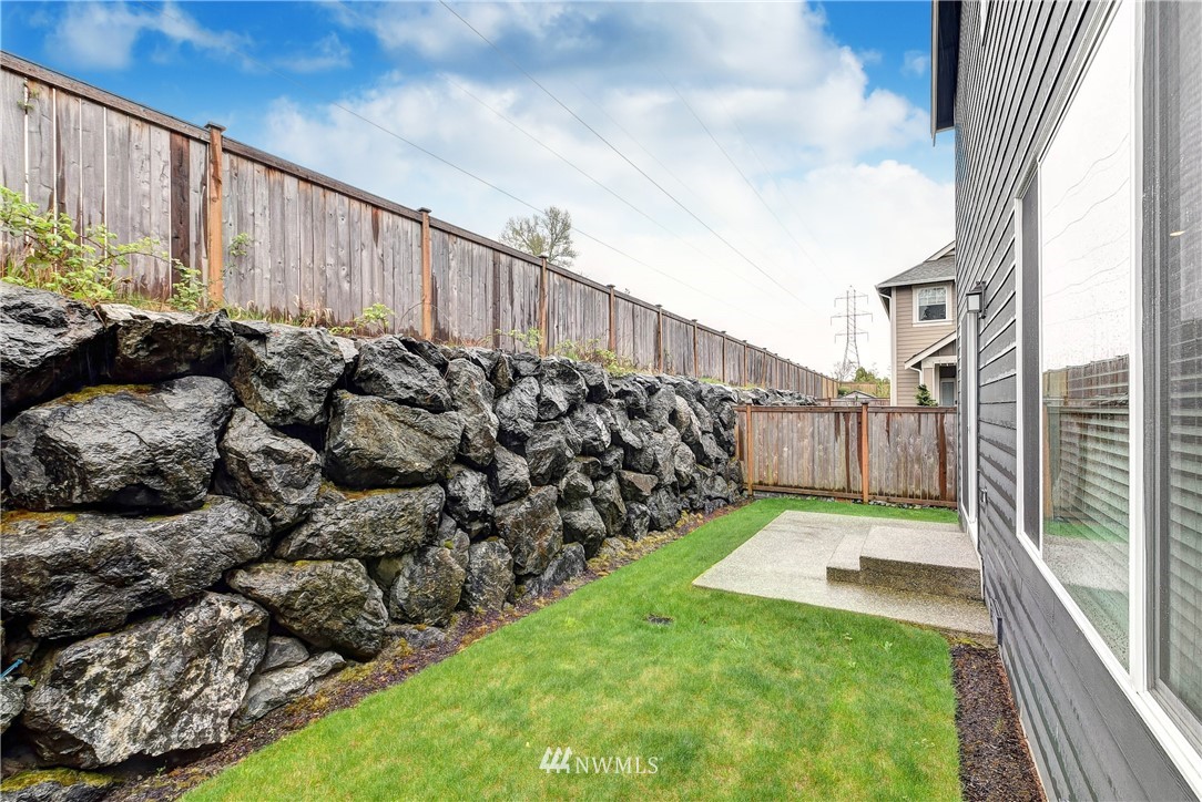 21323 42nd Avenue Southeast Bothell, WA 98021 - Photo 15 of 16 a view of a back yard