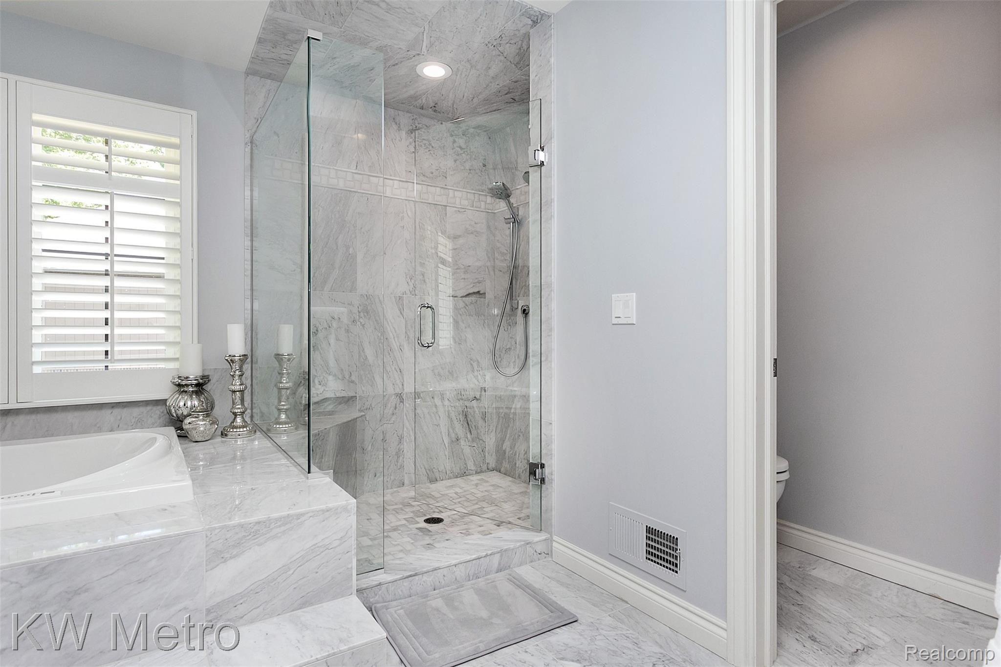 1611 Wakefield Court Rochester, MI 48306 - Photo 38 of 59 Wakefield-38.jpg