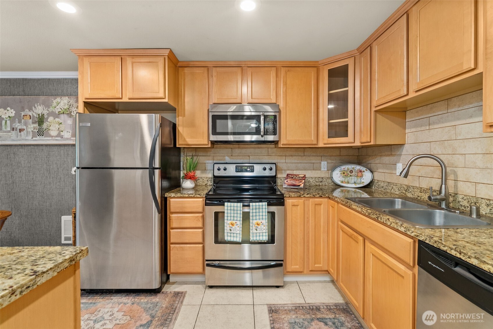 4605 56th Street, Unit 1B Gig Harbor, WA 98335 - Photo 16 of 36