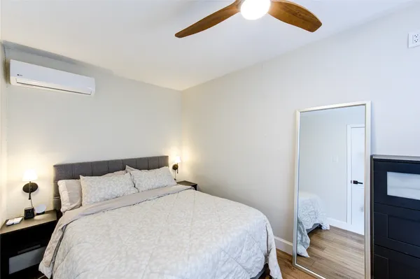 $2,250 | 3201 Westridge Street, Unit A, Houston, TX 77025