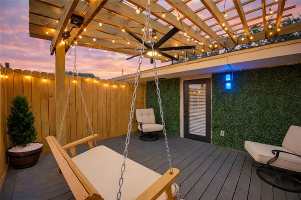 $2,250 | 3201 Westridge Street, Unit A, Houston, TX 77025