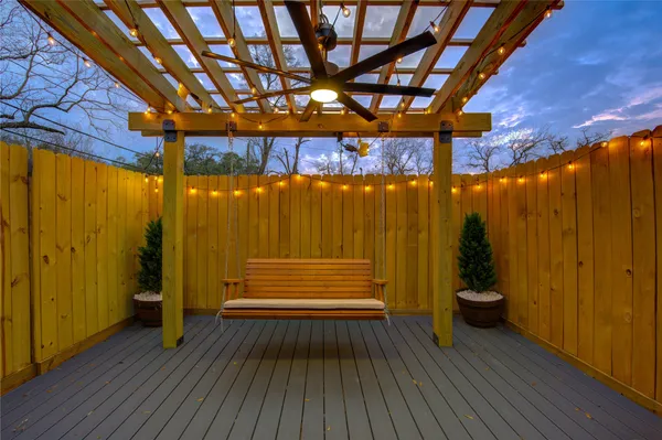 $2,250 | 3201 Westridge Street, Unit A, Houston, TX 77025