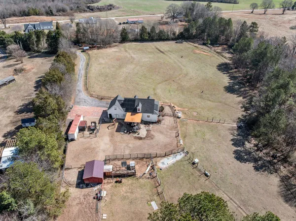 $749,900 | 620 Hobbysville Road, Roebuck, SC 29376