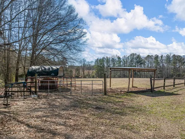 $749,900 | 620 Hobbysville Road, Roebuck, SC 29376