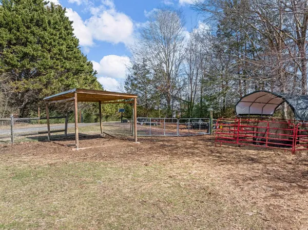 $749,900 | 620 Hobbysville Road, Roebuck, SC 29376