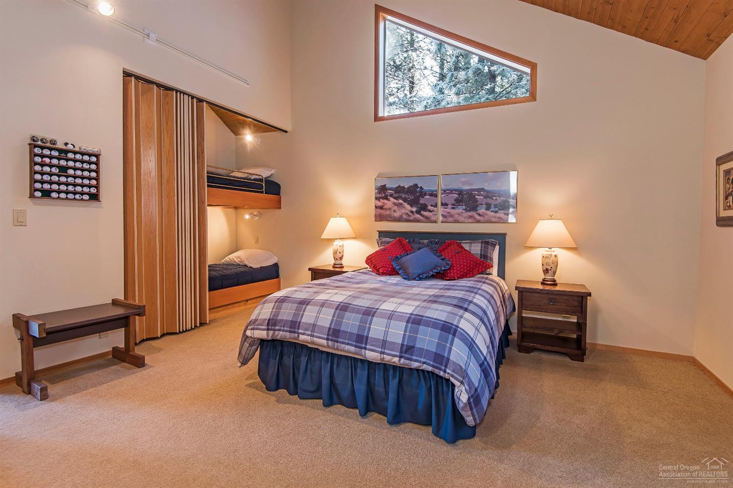 70814 Stickleaf, Unit SH52 Black Butte Ranch, OR 97759 - Photo 10 of 28 Additional Photo