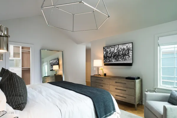 $3,986,000 | 4 Autumn Lane, Saratoga Springs, NY 12866