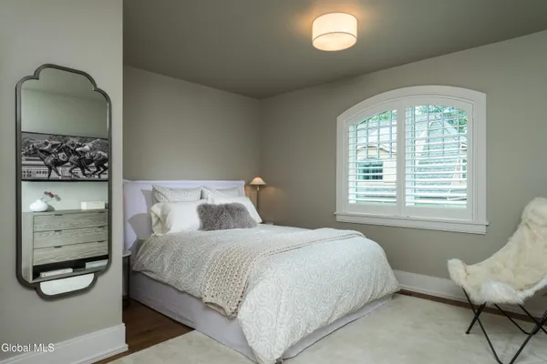 $3,986,000 | 4 Autumn Lane, Saratoga Springs, NY 12866