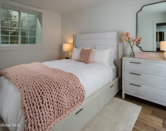 $3,986,000 | 4 Autumn Lane, Saratoga Springs, NY 12866