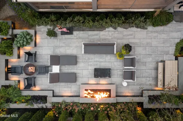 $3,986,000 | 4 Autumn Lane, Saratoga Springs, NY 12866