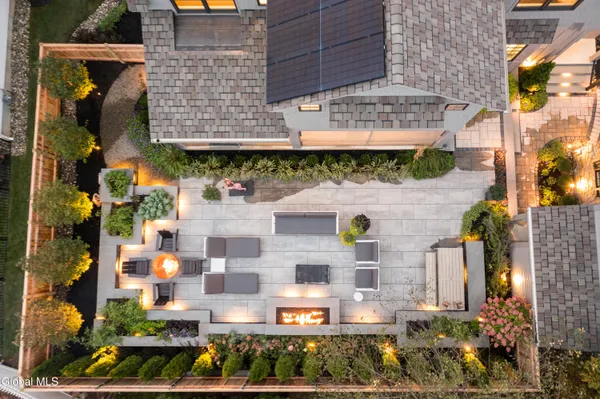 $3,986,000 | 4 Autumn Lane, Saratoga Springs, NY 12866