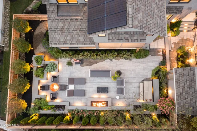 $3,986,000 | 4 Autumn Lane, Saratoga Springs, NY 12866