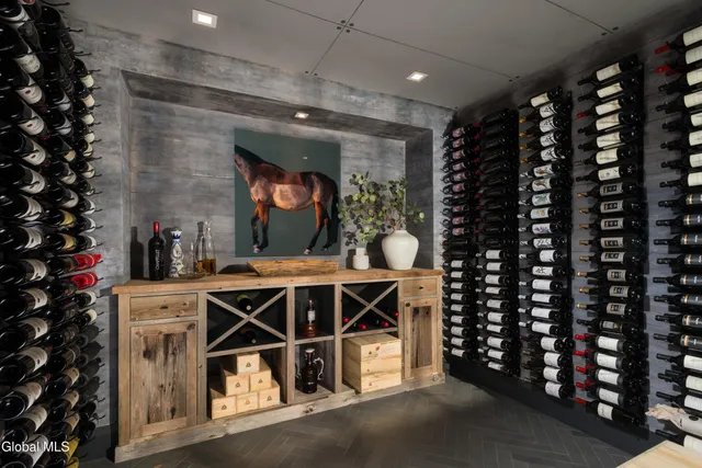 $3,986,000 | 4 Autumn Lane, Saratoga Springs, NY 12866