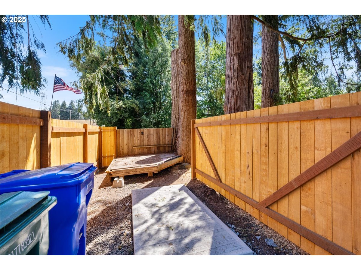 32900 Southeast Colorado Road Sandy, OR 97055 - Photo 31 of 38 a view of outdoor space with seating area