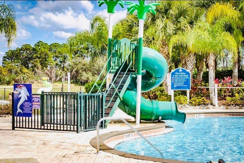 8979 California Palm Road Kissimmee, FL 34747 - Photo 24 of 33 a view of a garden