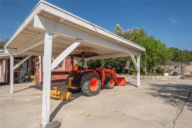 $3,400 | 8451 Roseland Avenue, Moorpark, CA 93021