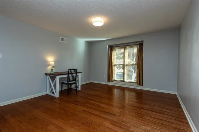 $450,000 | 2971 Sandy Creek Drive, Germantown, TN 38138