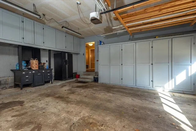 $450,000 | 2971 Sandy Creek Drive, Germantown, TN 38138