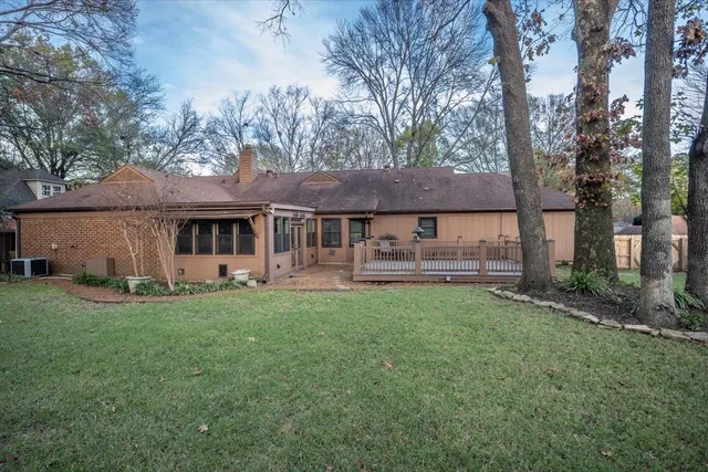 $450,000 | 2971 Sandy Creek Drive, Germantown, TN 38138