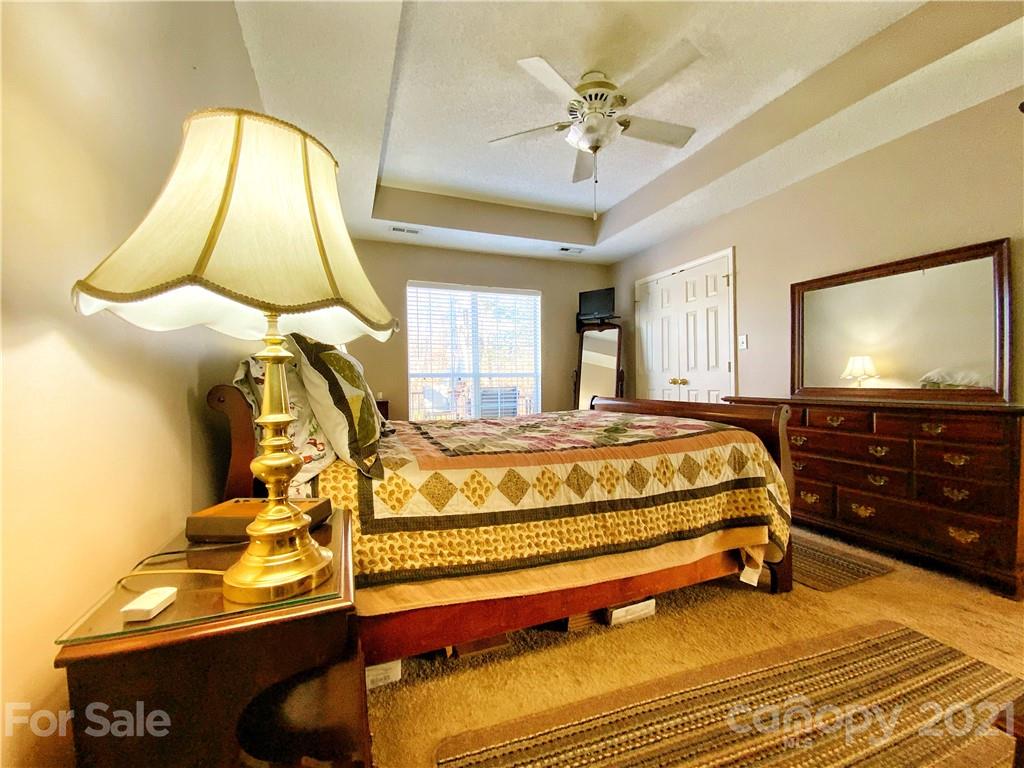 8622 Sam Dee Road Charlotte, NC 28215 - Photo 14 of 21 Gallery Image 14