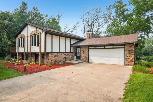 $399,900 | 1921 194th Avenue Northeast, Cedar, MN 55011