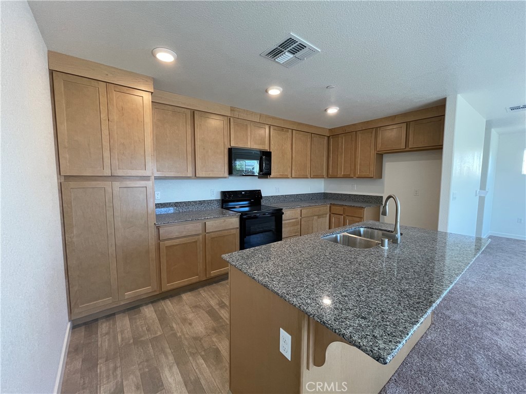 774 Stone Ridge Avenue Merced, CA 95341 - Photo 1 of 5