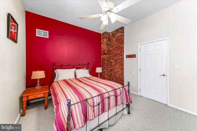 $271,000 | 102 Church Street, Unit 402, Philadelphia, PA 19106