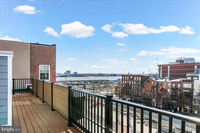 $271,000 | 102 Church Street, Unit 402, Philadelphia, PA 19106
