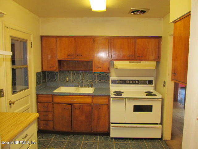 3203 Kline Road Jacksonville, FL 32246 - Photo 5 of 11 IMG_5156