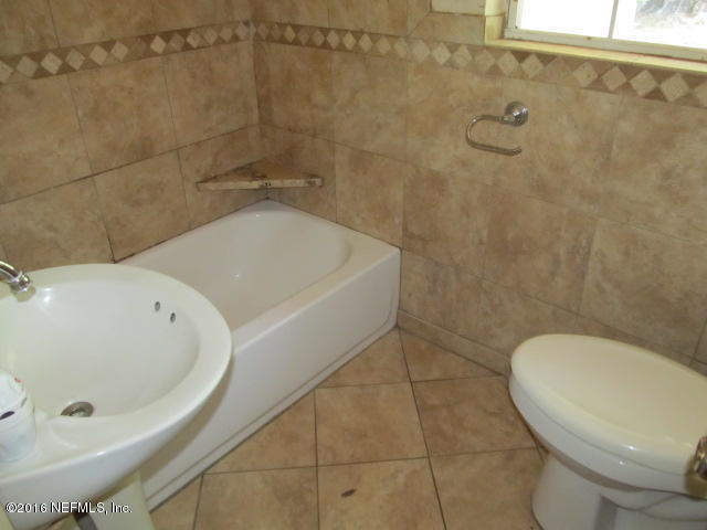 3203 Kline Road Jacksonville, FL 32246 - Photo 9 of 11 IMG_5166